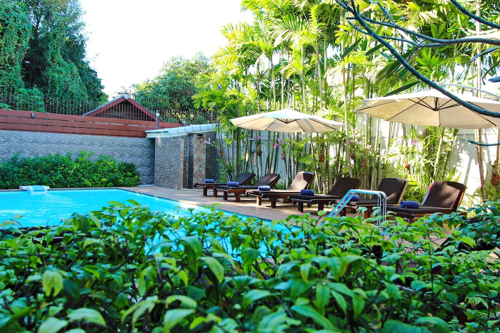 Shewe Wana Suite Resort 65/72