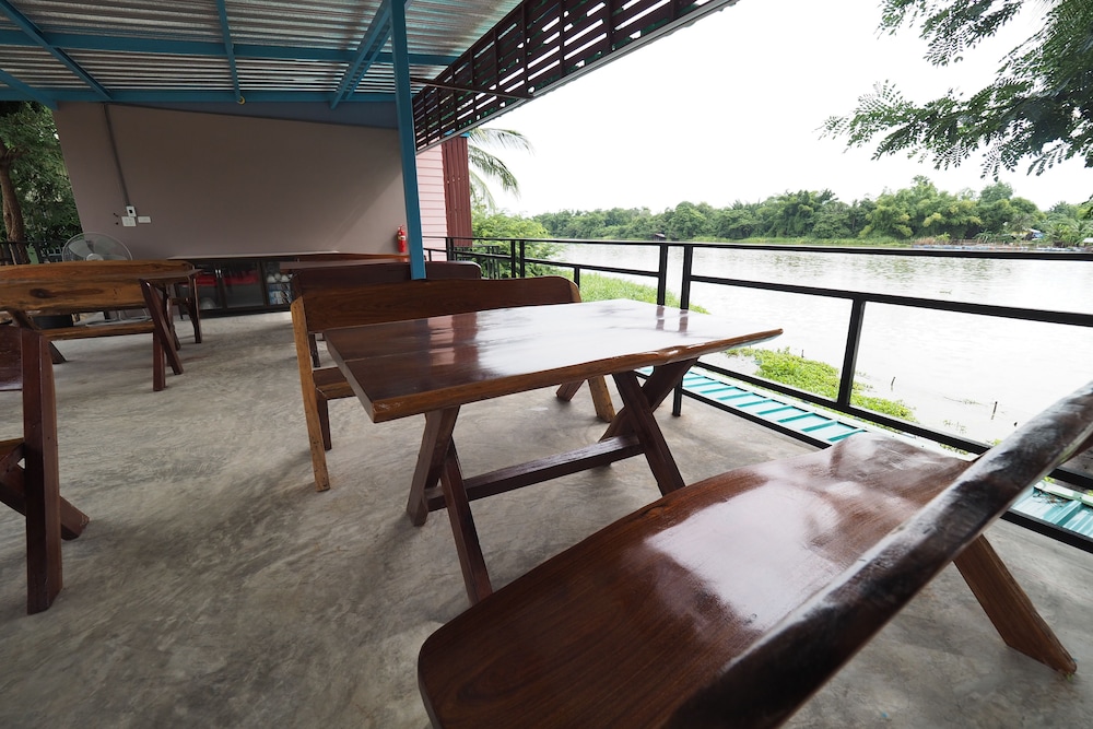 Golden Dragon Resort Kanchanaburi (ex Srisook Resort) 27/50