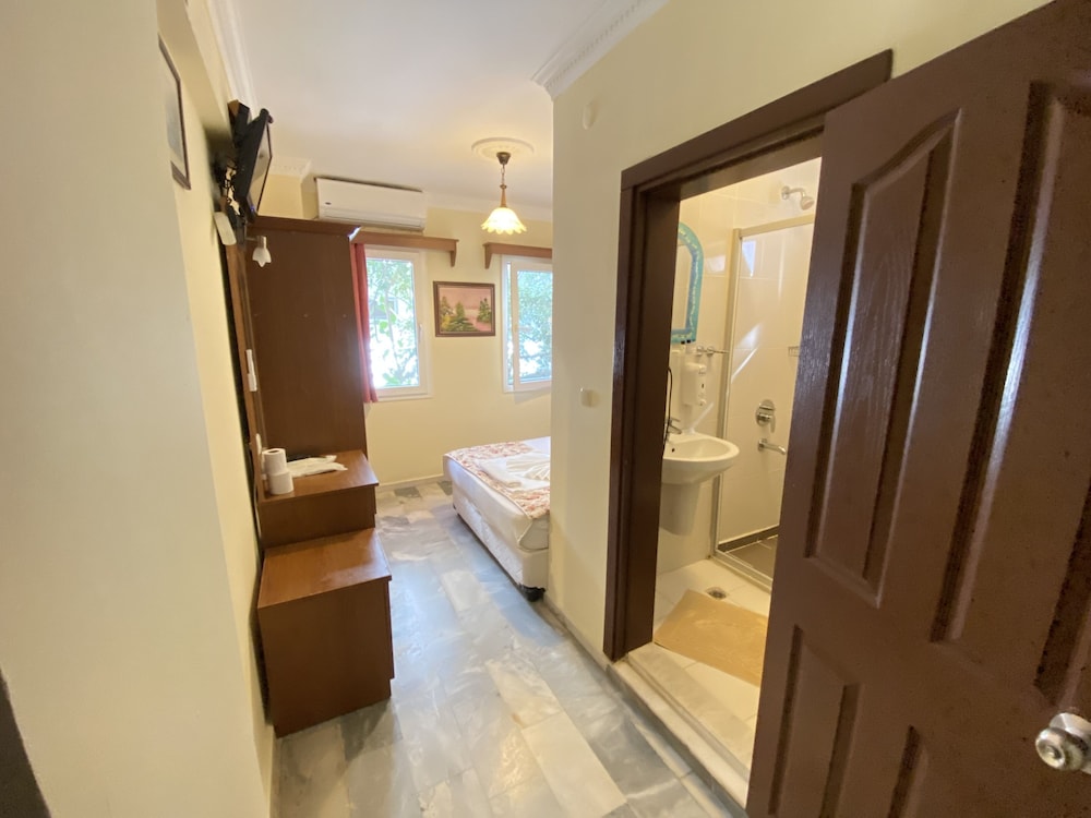 Sevin Hotel Pansiyon 39/39