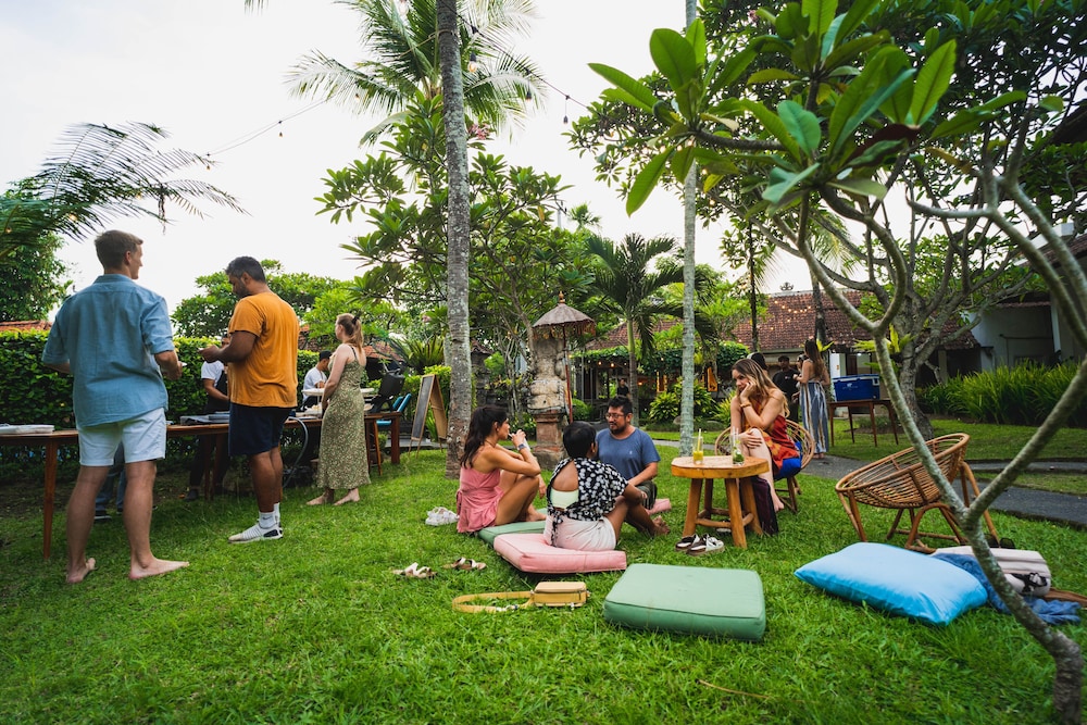 Outpost Ubud Coliving Suites (ex. Kertiyasa Bungalow) 34/45