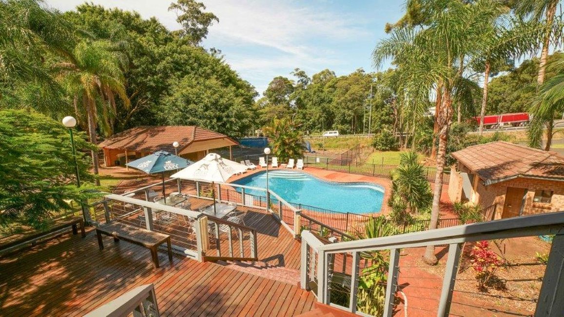 COUNTRY COMFORT COFFS HARBOUR 20/21