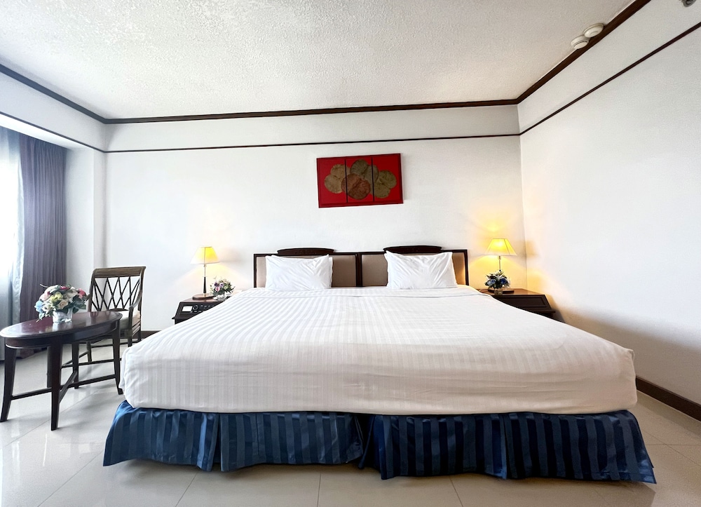 Mercure Chiang Mai Hotel 22/61