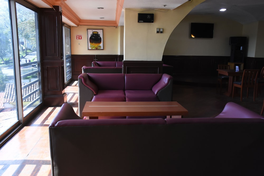 Maria Victoria Hotel 53/71