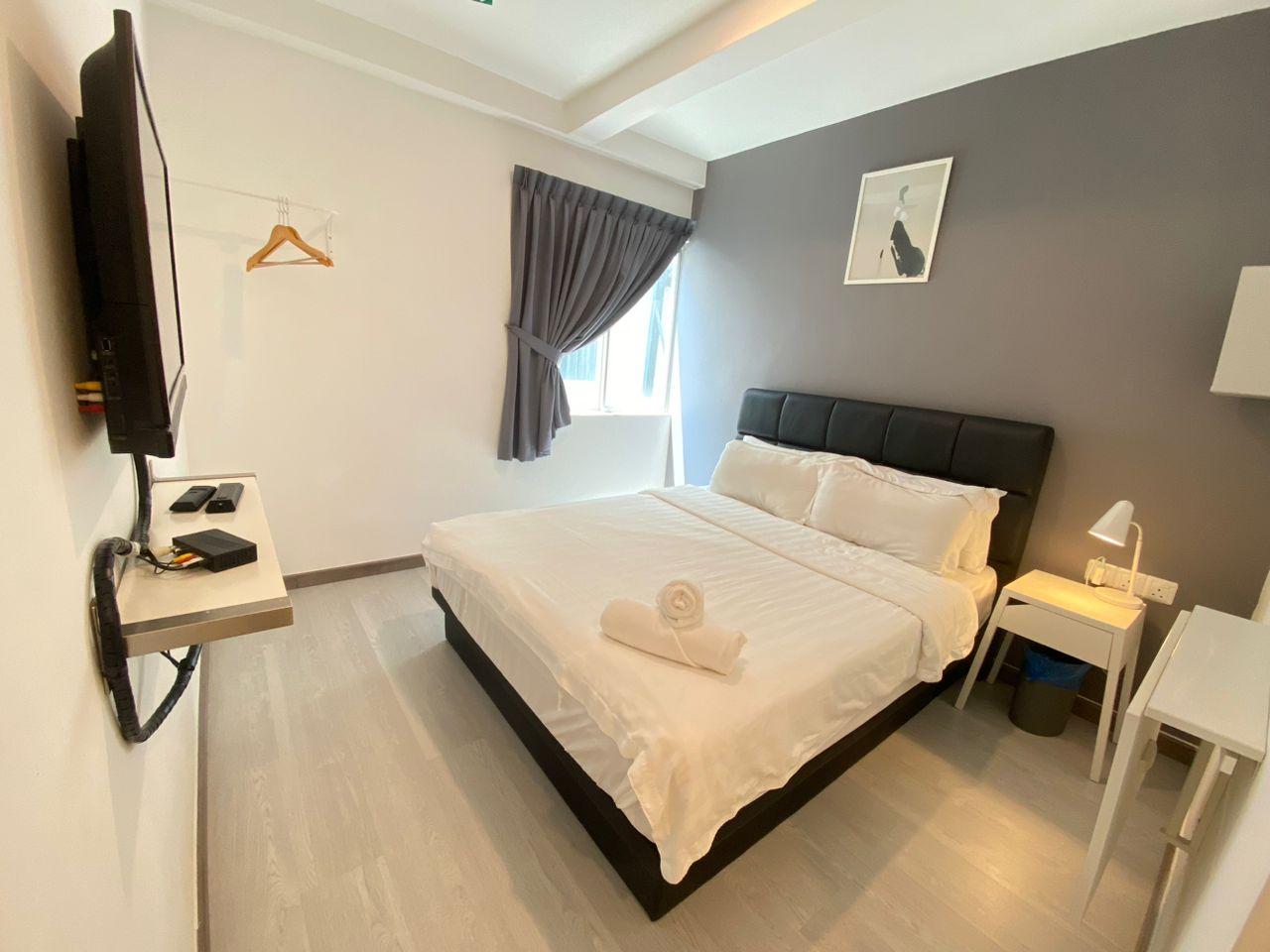 Room, Queen Bed