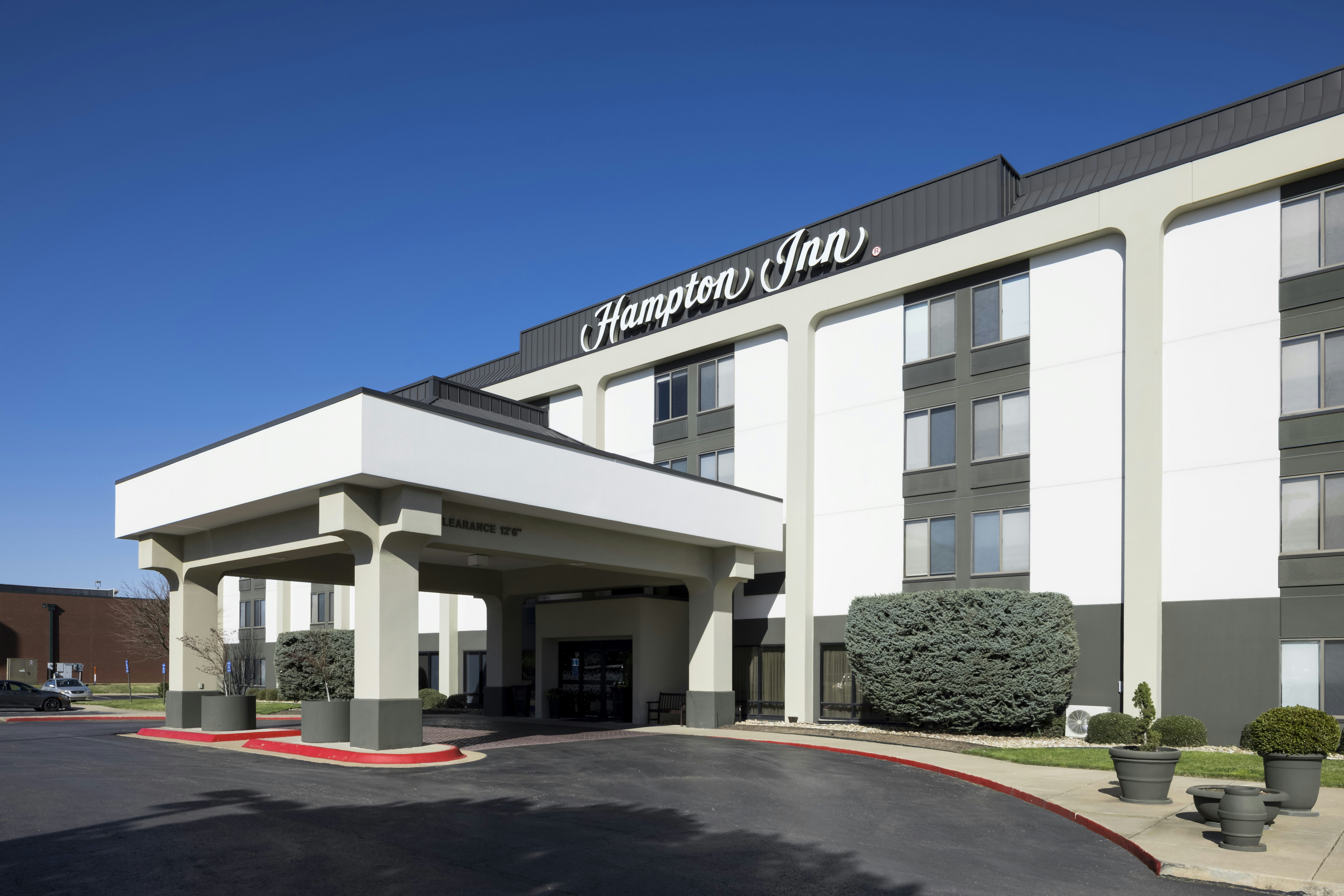 Hampton Inn Bentonville-Rogers 48/50