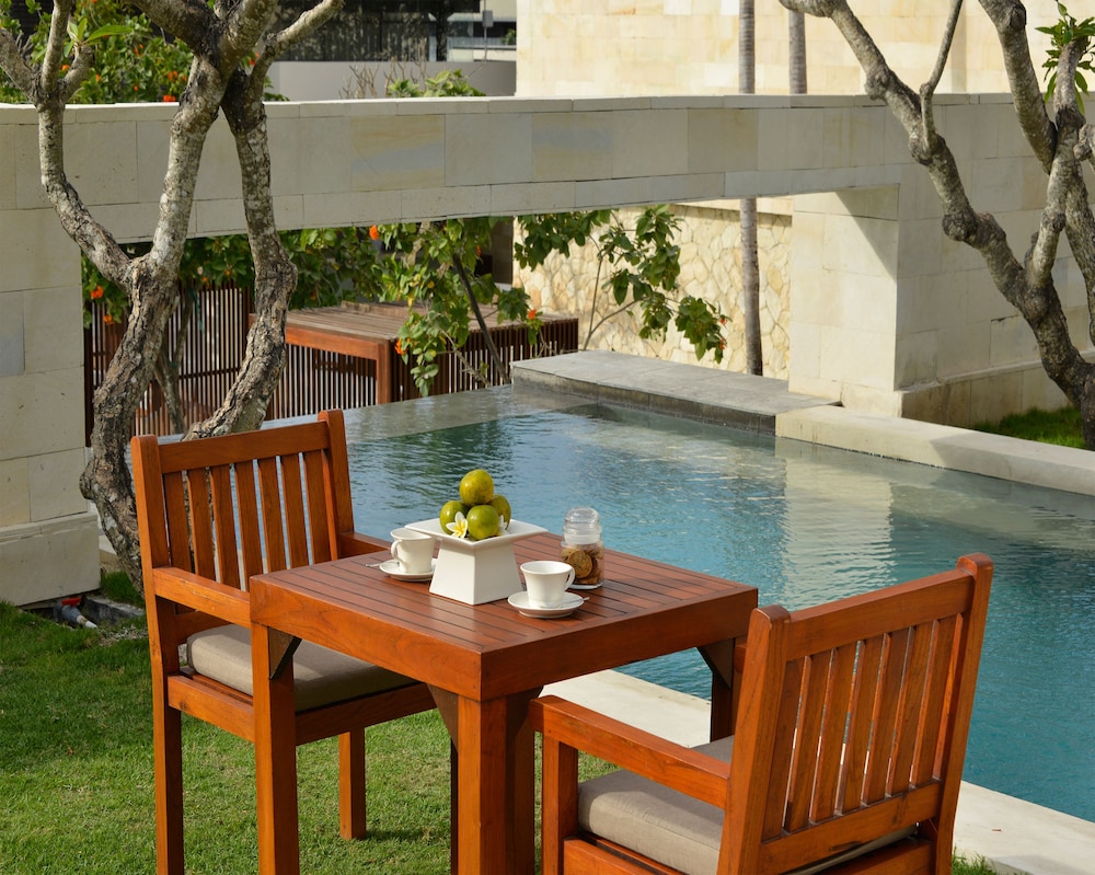 The Bale Nusa Dua by LifestyleRetreats 41/50