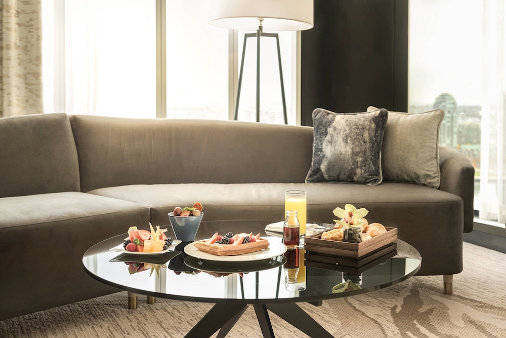 JW MARRIOTT PARQ VANCOUVER 36/52
