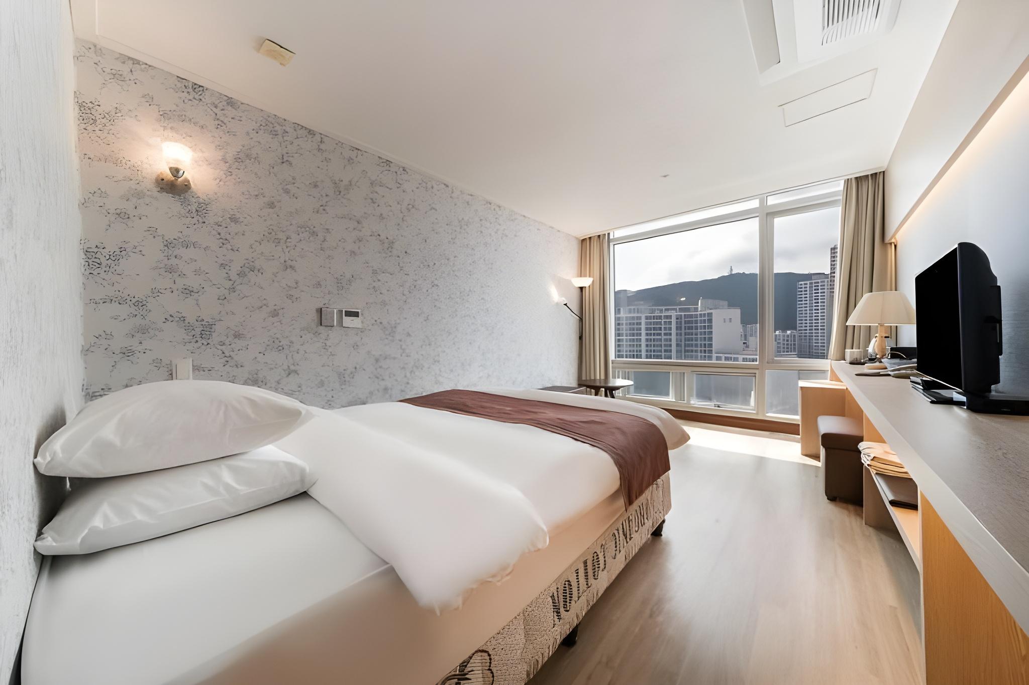 Business, Double Bed
