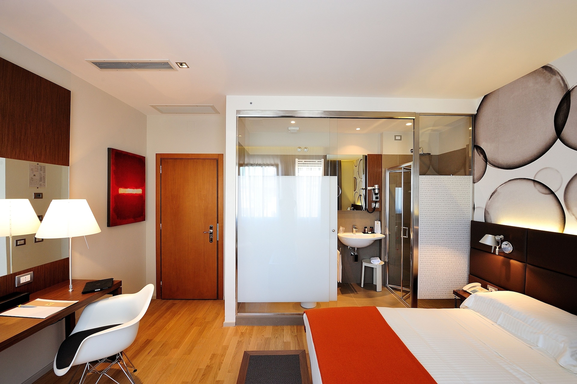 DESIGN, DOUBLE OR TWIN BED