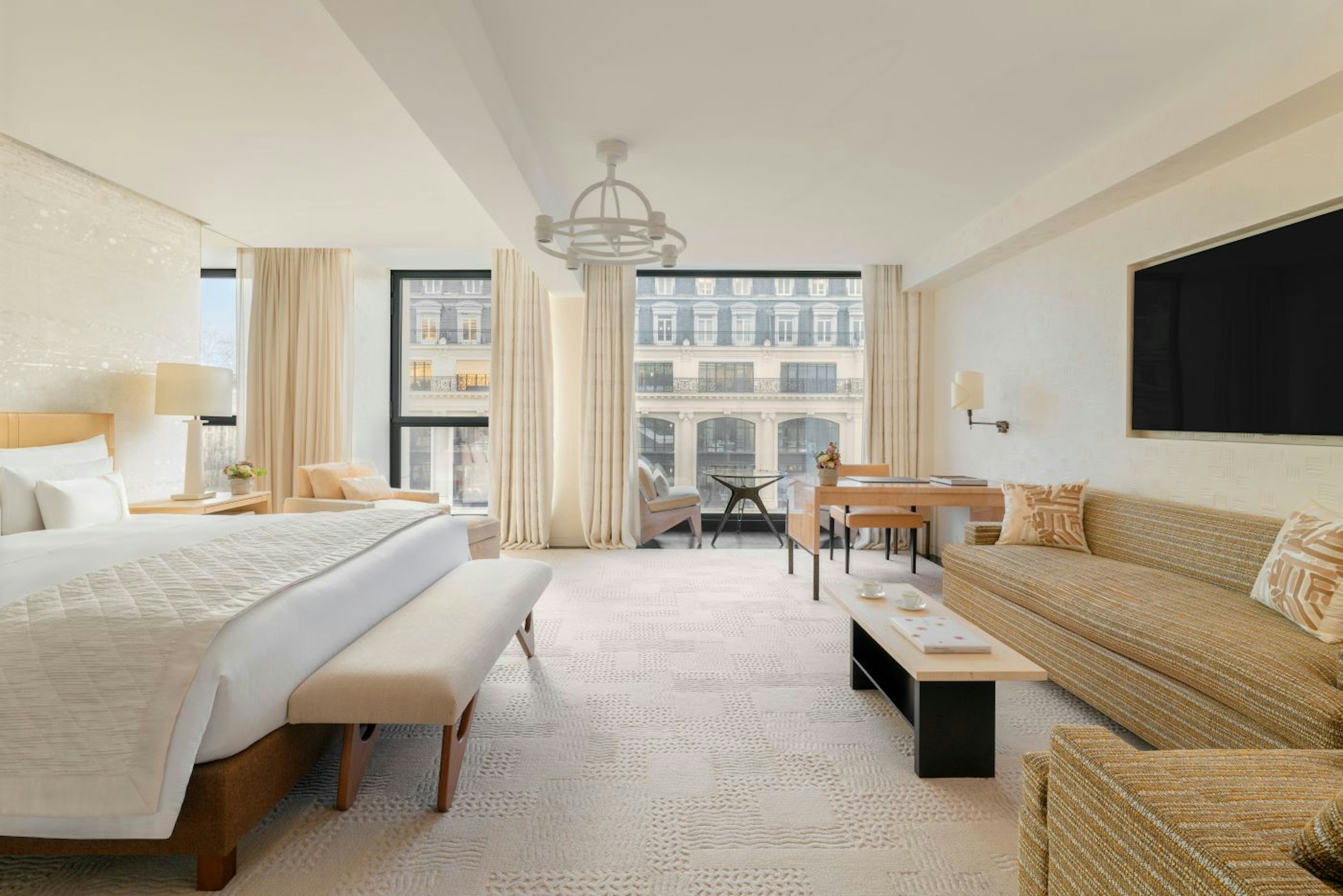 Cheval Blanc Paris 5/24