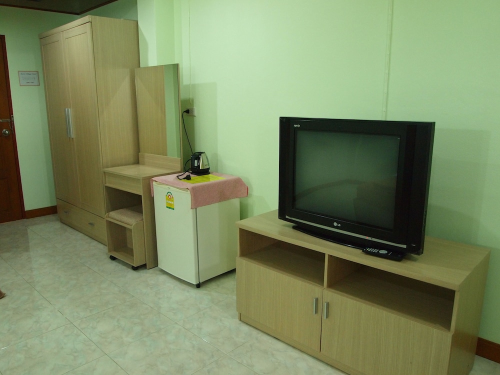Karon Village Hotel 39/49