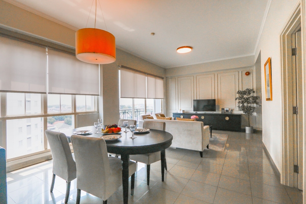 Java Paragon Hotel And Residences 58/76