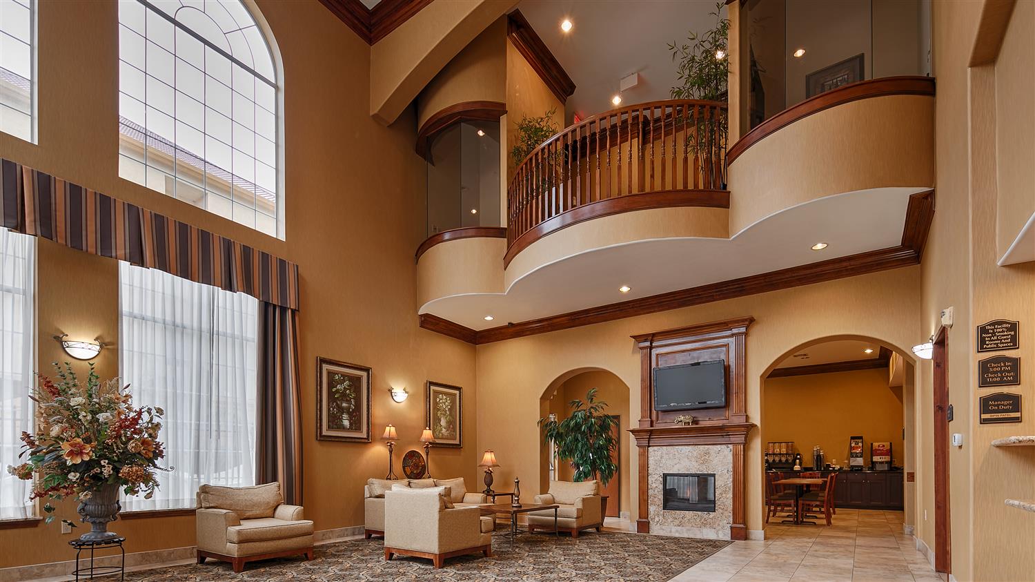 Best Western Plus New Caney Inn and Suites 1/14