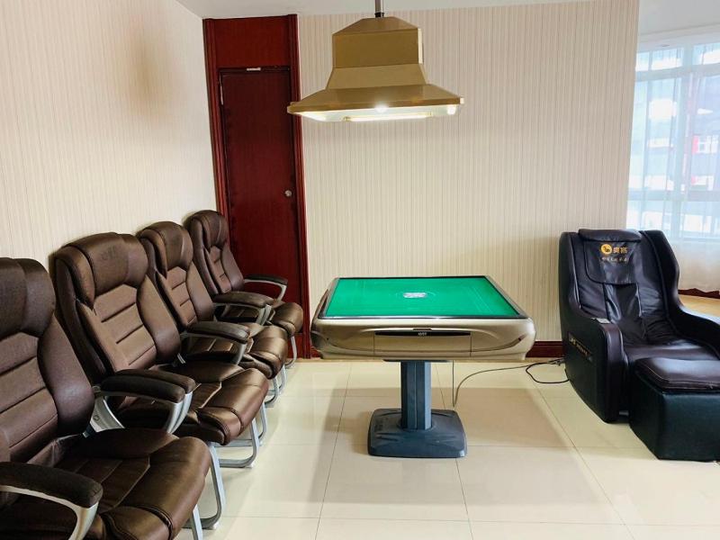Vienna Hotel Guangzhou Nansha Jinzhou Branch 17/18