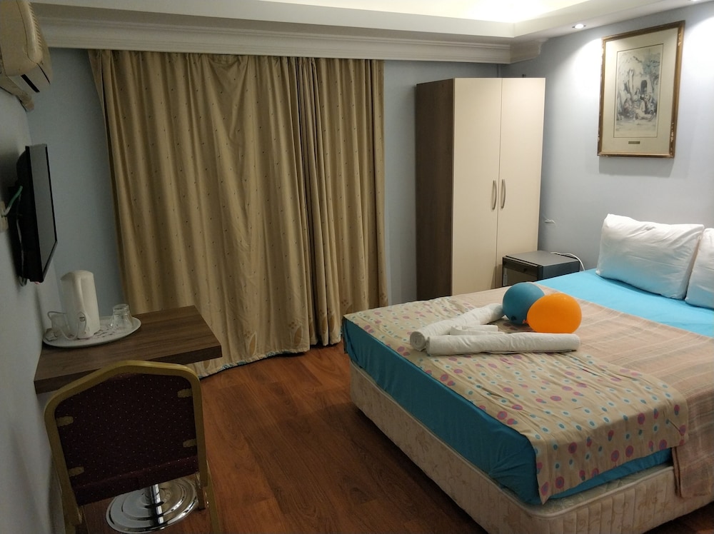 Nest Hotel 7/15