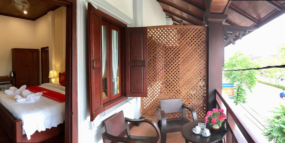 Pangkham Lodge 17/27
