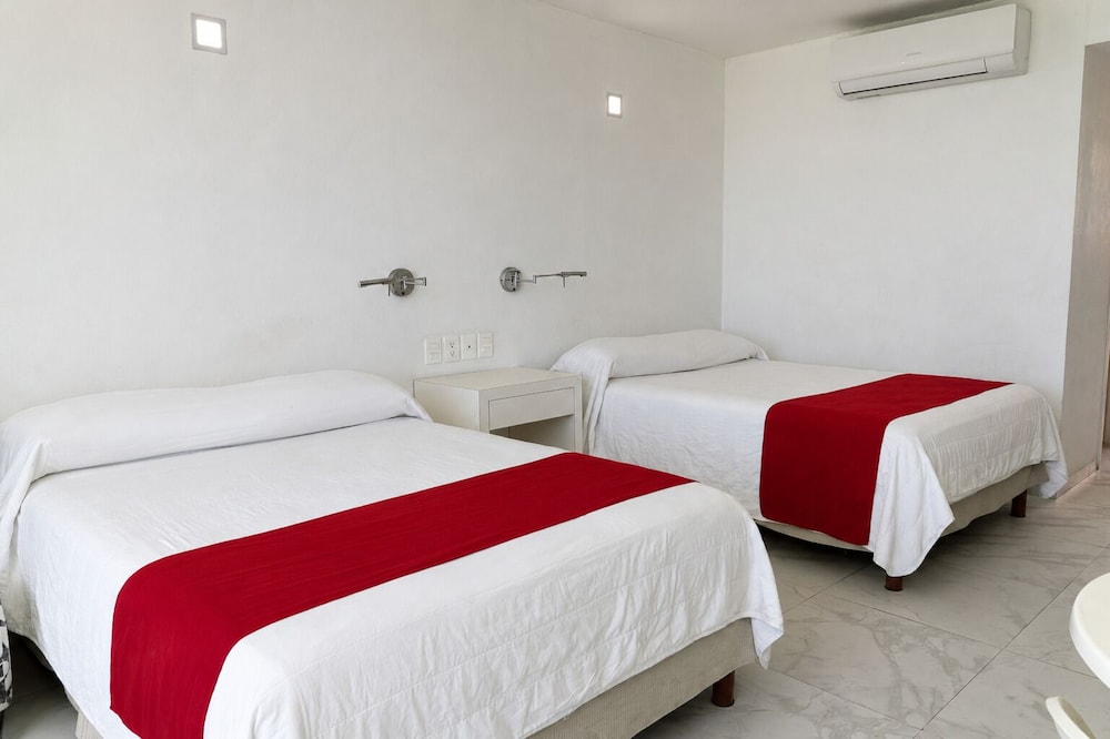 We Hotel Acapulco 21/57