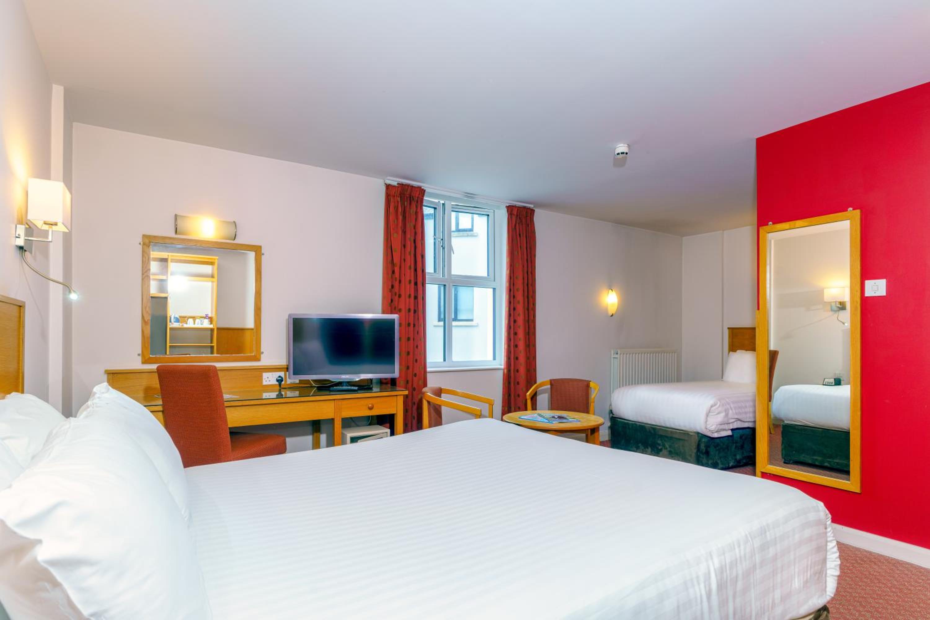 غرفة ثلاثية، Portrush Atlantic Hotel 2/7