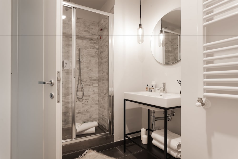 Lorena Suites & Apartments 59/61