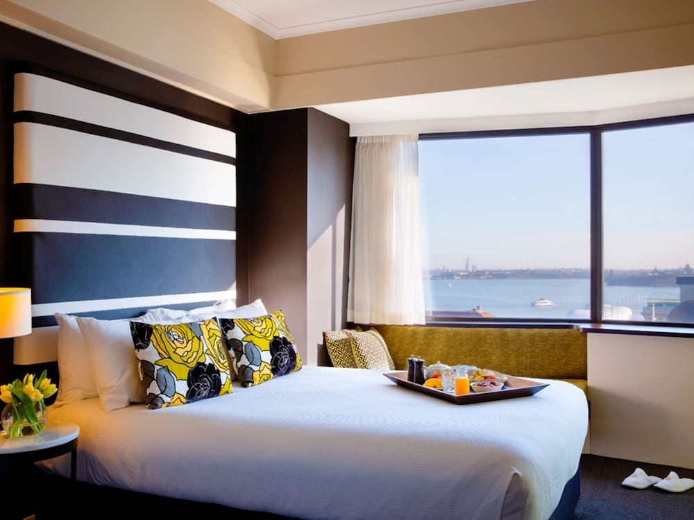 Movenpick Hotel Auckland 9/75