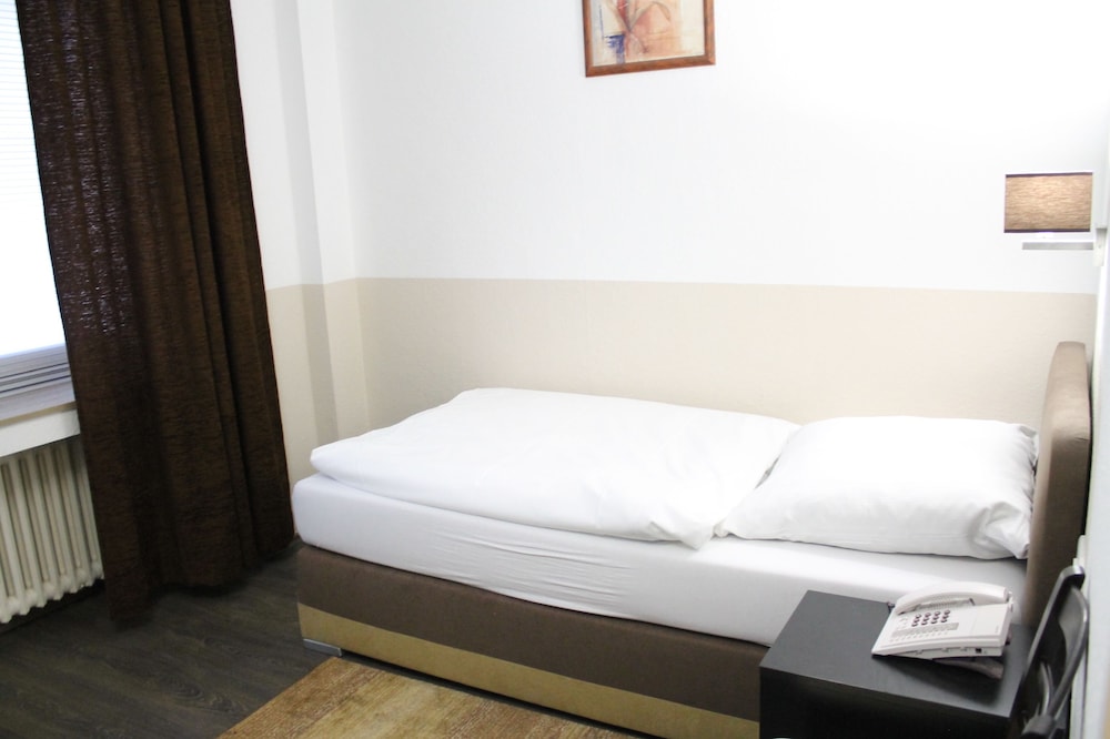 Rheingoldhotel 21/63
