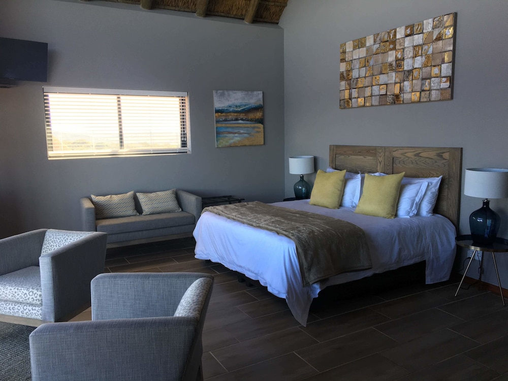 J-Bay Zebra Lodge 15/50