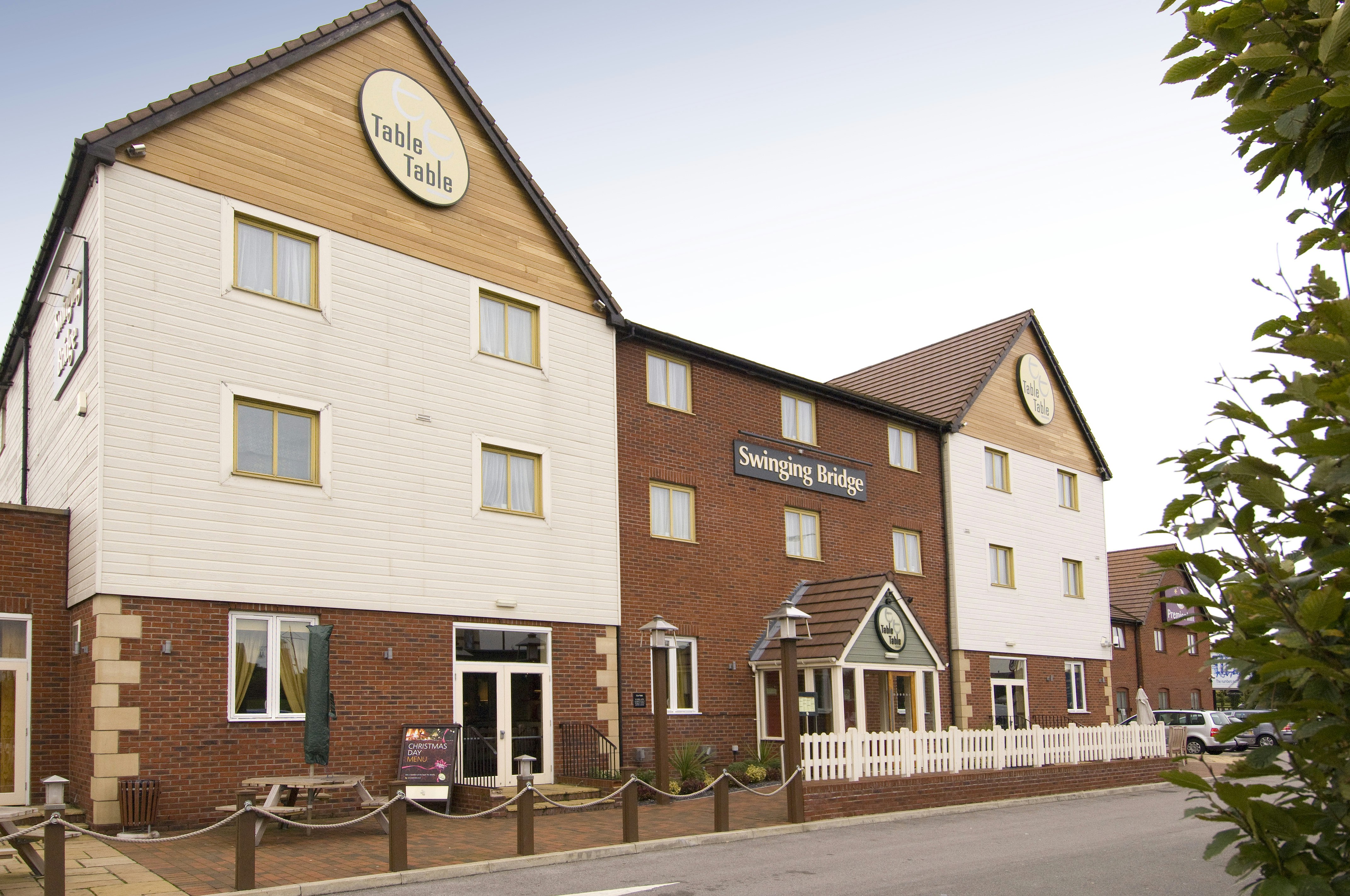 Premier Inn Manchester Trafford Centre North Hotel in MANCHESTER