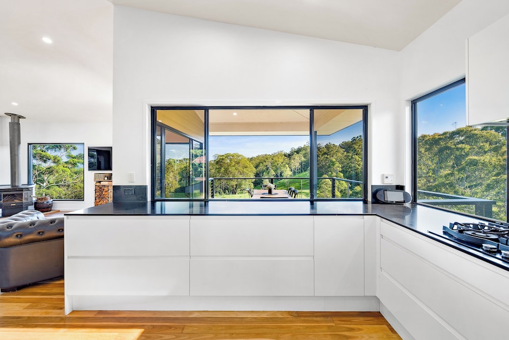 Whispering Valley Cottage Retreat 6/50
