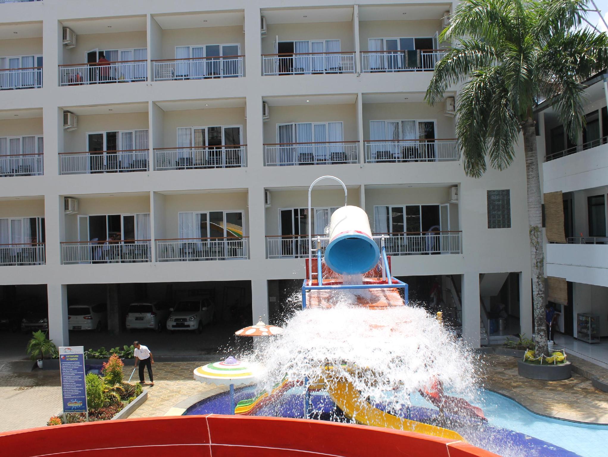 Grand Aquarium Hotel Pangandaran 1/35