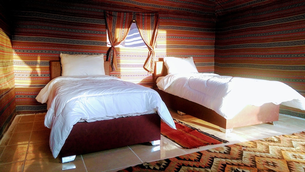Beyond Wadi Rum Camp 12/50