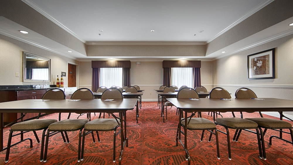 Best Western Plus Louisa 38/40