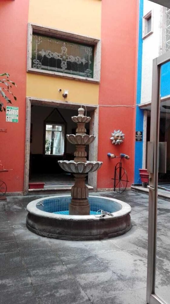 Posada Hidalgo Inn 35/40