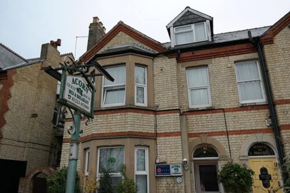 Acorn Guest House 2/51