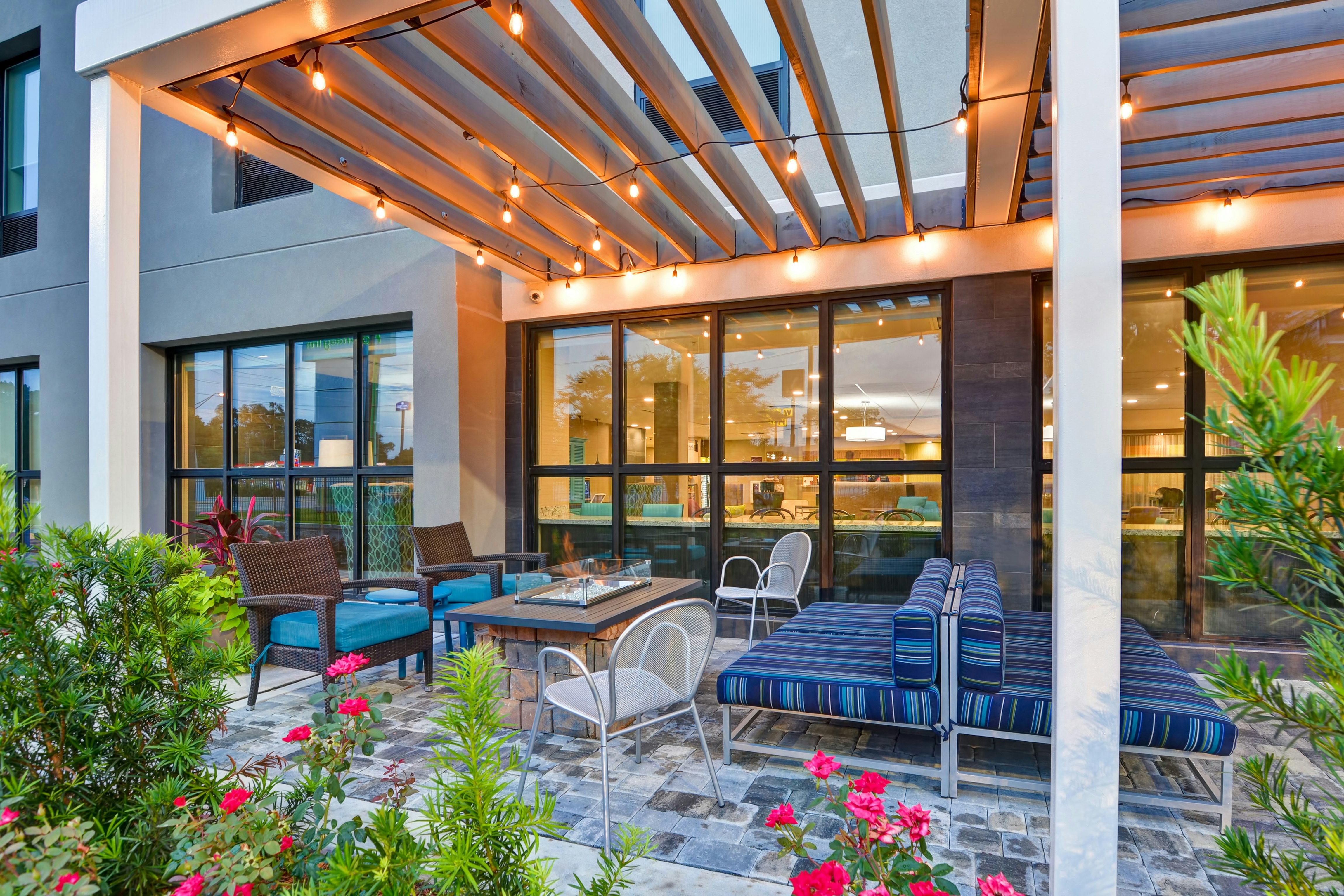 Home2 Suites By Hilton Pensacola I 10 At North Davis Hwy Fl 29/46