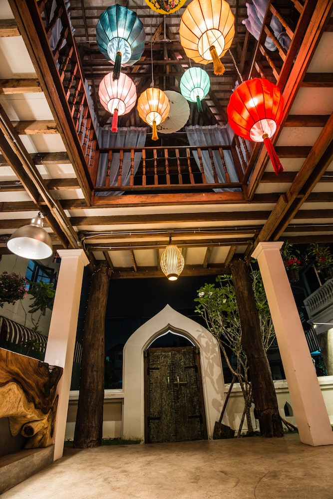 Garden Yard Inn Chiangmai 3/27