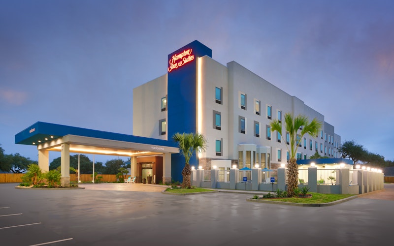 Hampton Inn and Suites Rockport-Fulton 2/24
