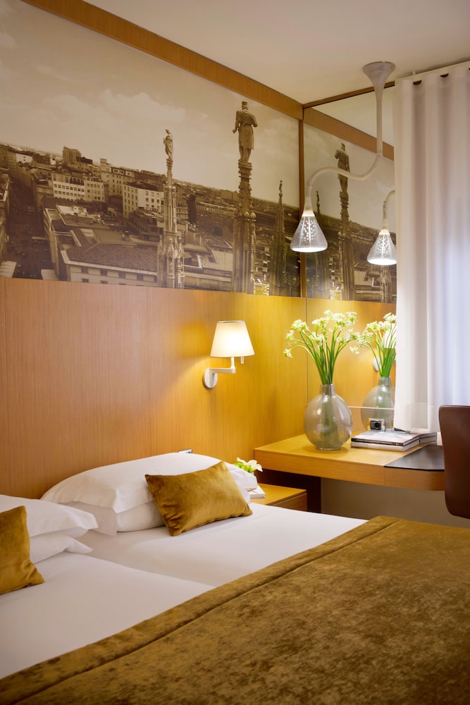 Starhotels Tourist 3/45
