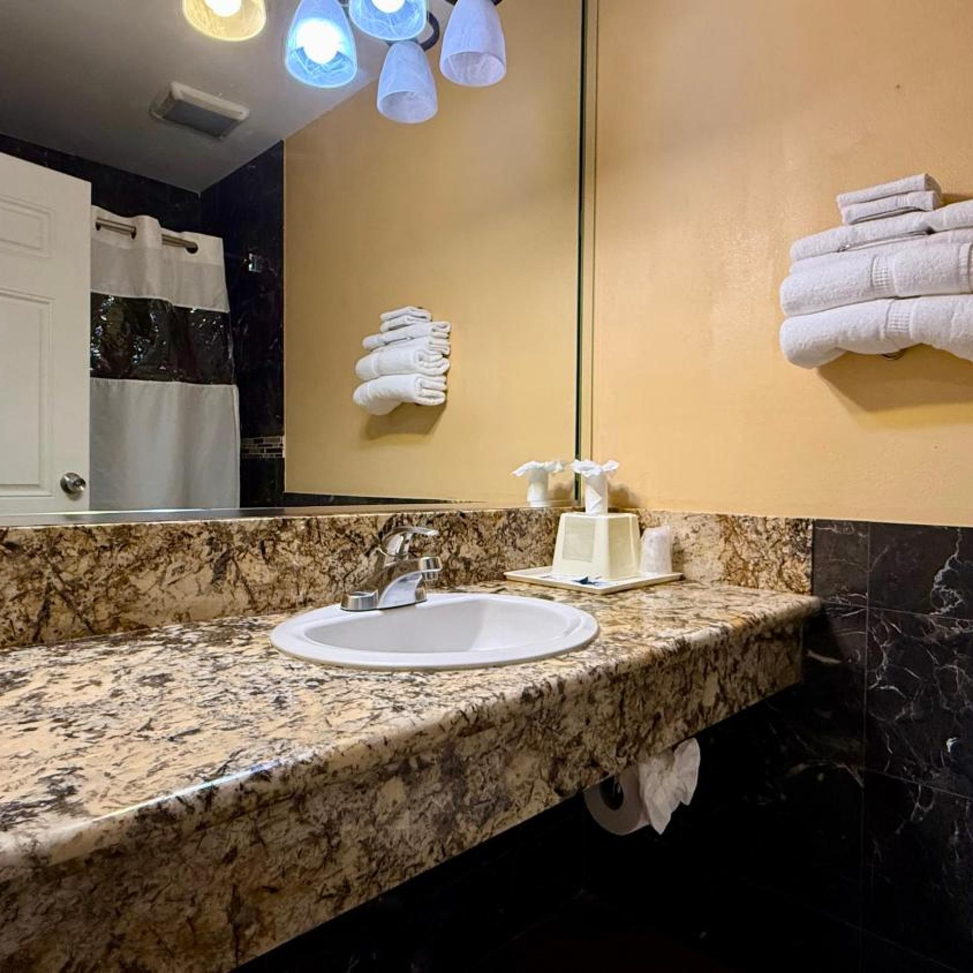 Redondo Beach Inn 59/61
