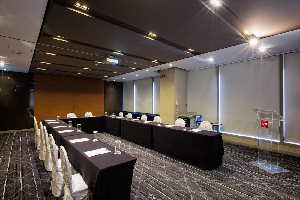 Ibis Ambassador Seoul Myeongdong 54/66