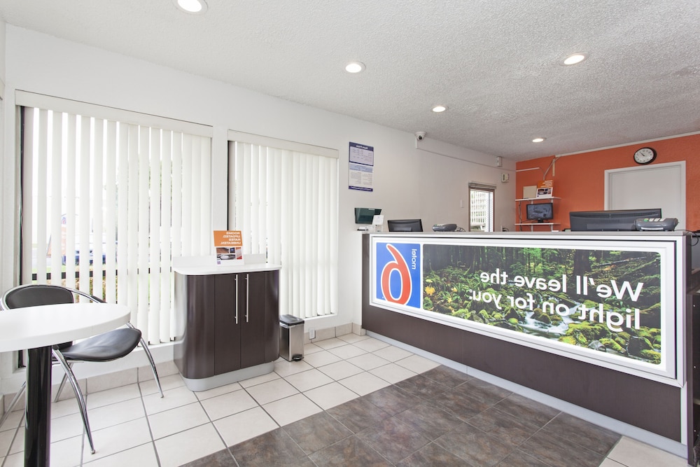 Motel6 Rancho Cordova, CA - Rancho Cordova East 6/48