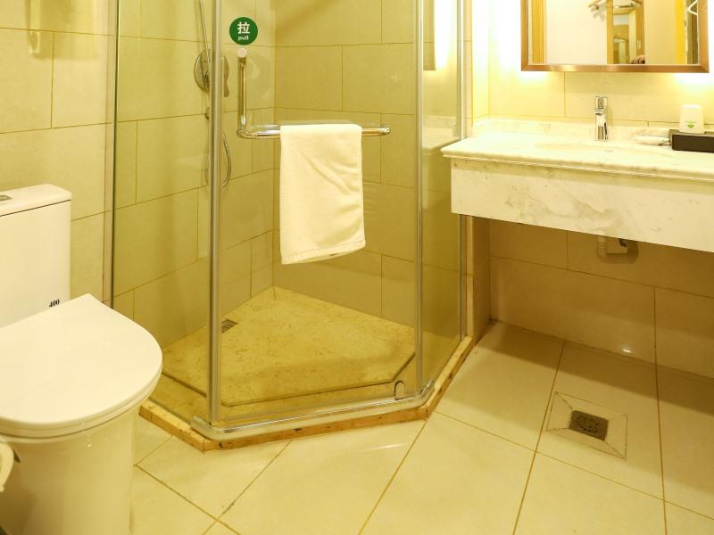 GreenTree Inn Yichun Development Zone Bus Terminal Express Hotel 28/28