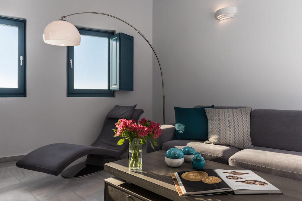 Anteliz Suites 46/74