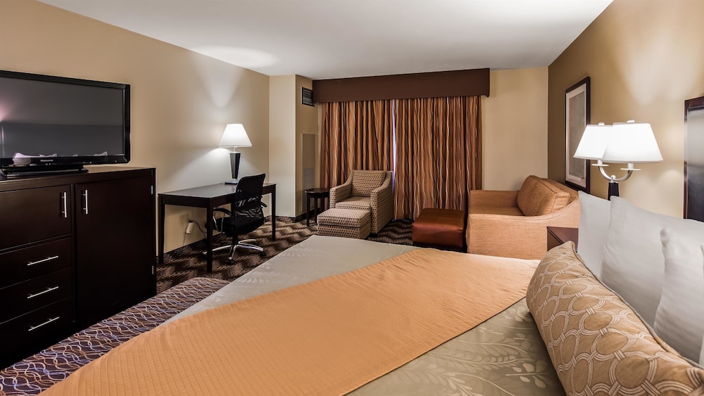 Best Western Plus Gold Country Inn 16/49