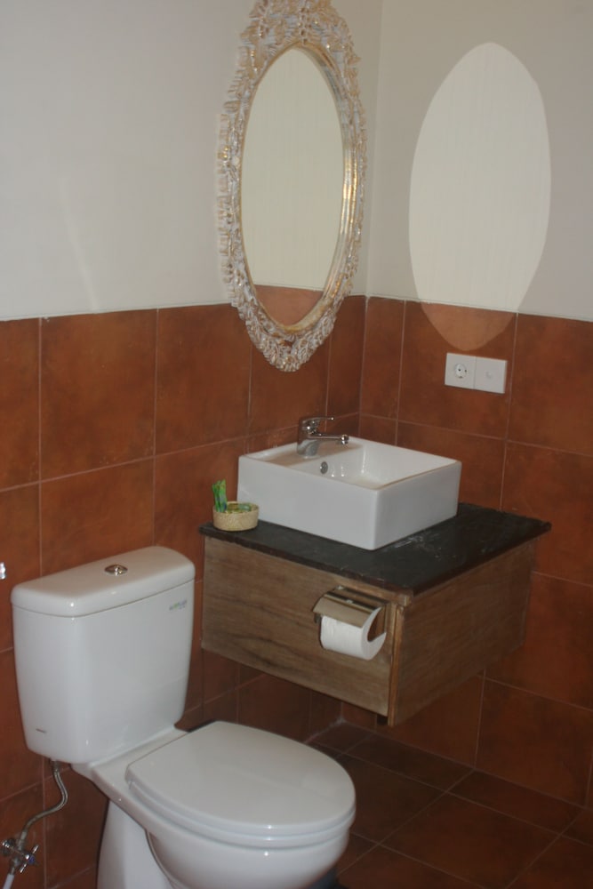 Jukung Guest House 32/36
