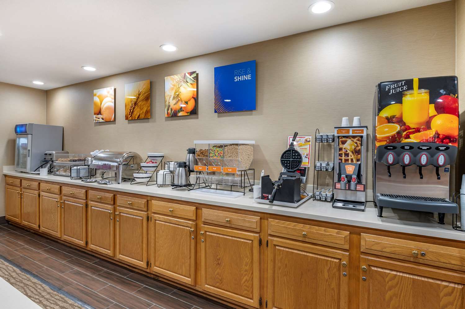 restaurant cafeteria