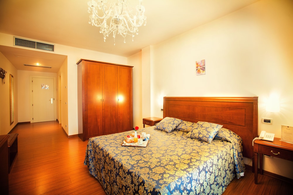 Hotel Vedute 9/26