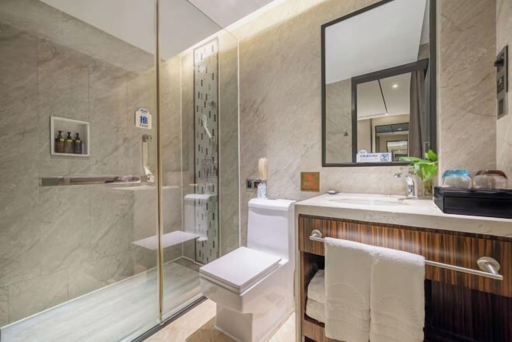 Days Hotel by Wyndham Guilin 35/42