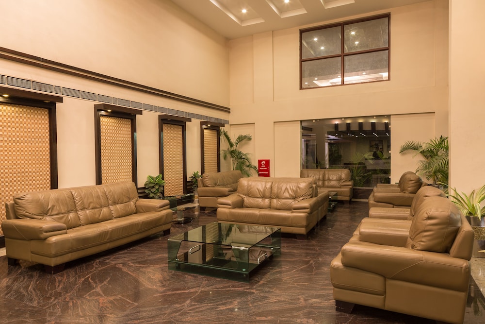 HOTEL SOFTEL PLAZA 44/50