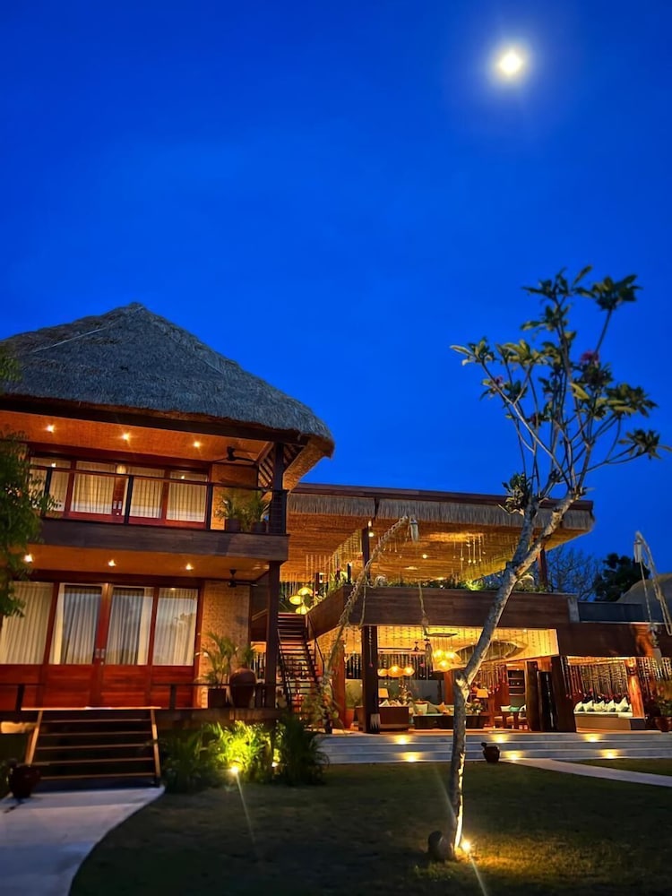 Pondok Santi Estate 8/79