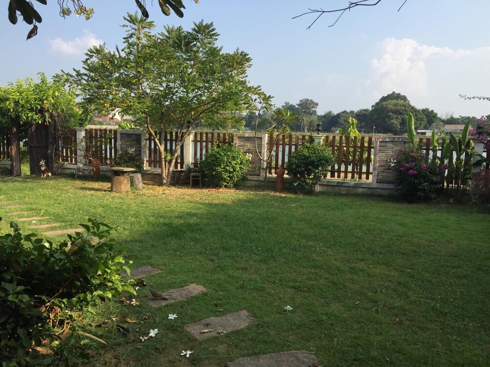 Huaymuang Apartment 48/54